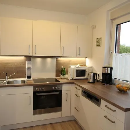 Holiday home Haus Meeresbrise Dornumersiel