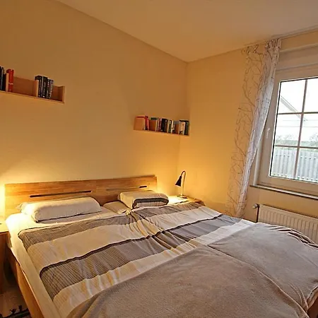 Haus Meeresbrise Holiday home Dornumersiel